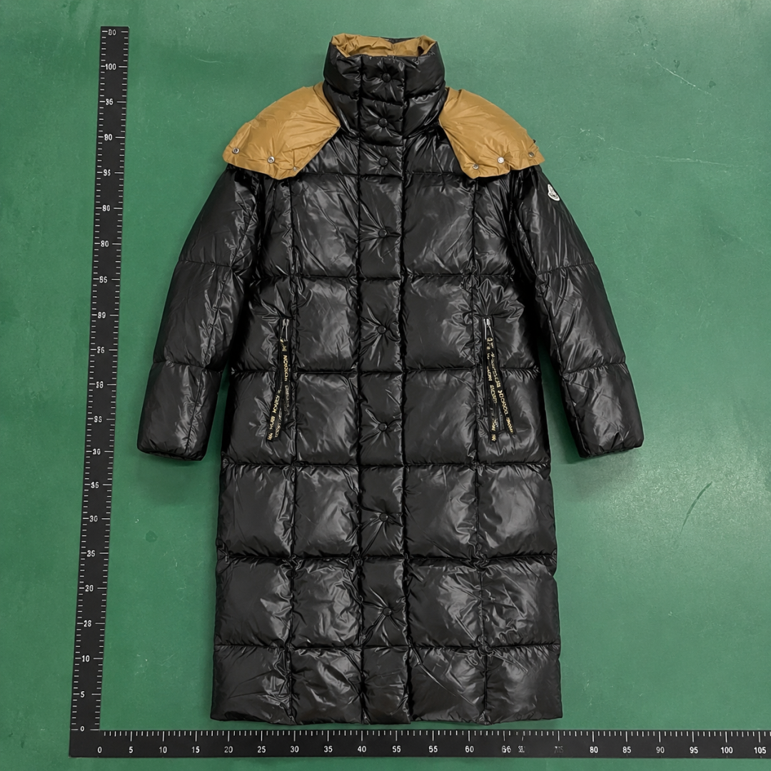 Moncler Down Jacket QC: Check Size, Quilting and Flaws